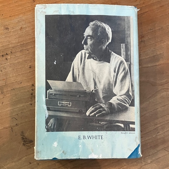 The Trumpet of the Swan by E.B. White - vintage Illustrated Children's Book - Picture 2 of 16